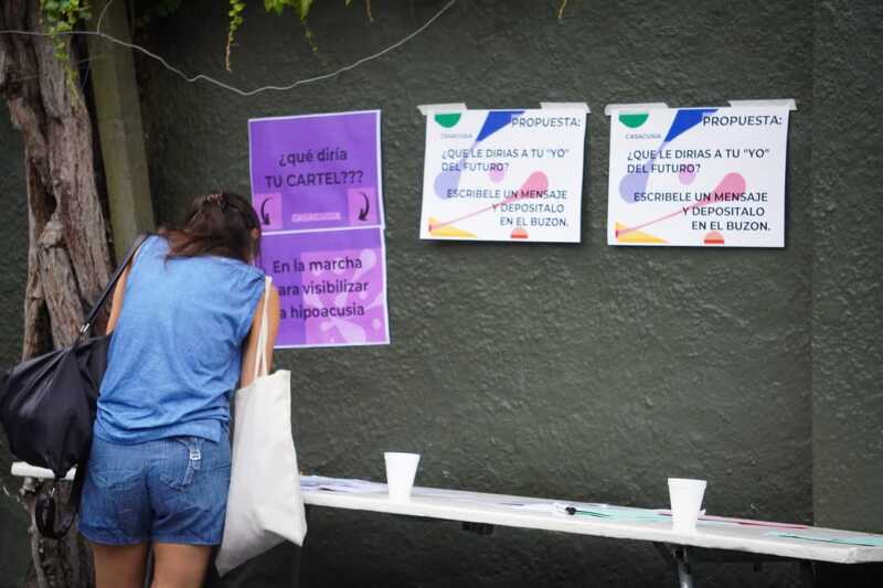 La sede misionera del evento se impulsa junto a la Fundación Ñande Reko Ha, una entidad con fuerte presencia local que trabaja por los derechos de la Comunidad Sorda y personas con pérdida auditiva