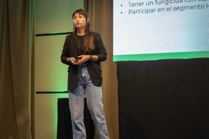 Líderes de Brasil y EE. UU. debatieron sobre innovación en bioinsumos y agricultura sostenible en el Congreso CASAFE 2025 3 Para escalar su uso en Argentina, será necesario invertir en capacitación técnica, mejorar los diseños experimentales y fortalecer la articulación público-privada.
