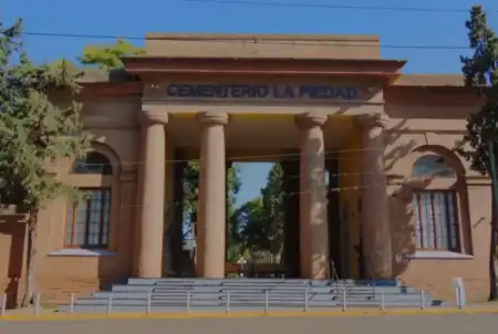 Misas por la conmemoración de los Fieles Difuntos en el cementerio “La Piedad” Posadas