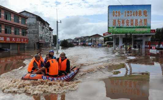 Graves inundaciones en Guizhou: al menos seis muertos y daños generalizados 6 china3 1 - 5