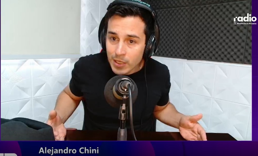 “Quiero ser el concejal que se ocupe de los problemas reales. Del transporte cuando tu hijo tiene que ir temprano a la escuela; del que quiere emprender y necesita del apoyo y acompañamiento para dar los primeros pasos; de los jóvenes para que logremos conectar la educación con el empleo; de los abuelos a quienes les podamos generar contención y espacios para desarrollar actividades”, expresó Chini en entrevista con Radio Up.