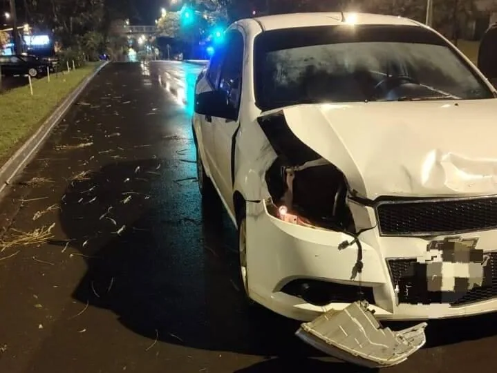 Alem: Conductor borracho chocó, se dio a la fuga y fue capturado a las pocas horas alem