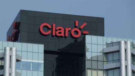 La Justicia Federal frenó embargos de la Municipalidad de Posadas contra Claro claro - 1