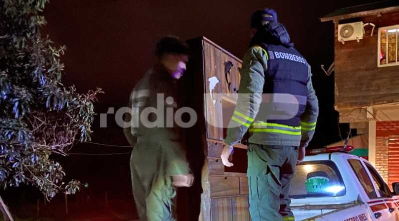 El Soberbio: "Tenemos tiempo de trabajar y evacuar a las familias de la zona" sostuvo el intendente 8 crecida rio 2 - 7