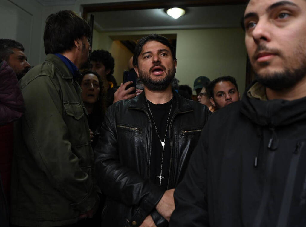 El gobierno nacional había pedido que Grabois desalojara el lugar tomado pero finalmente ocurrió por la fuerza pública