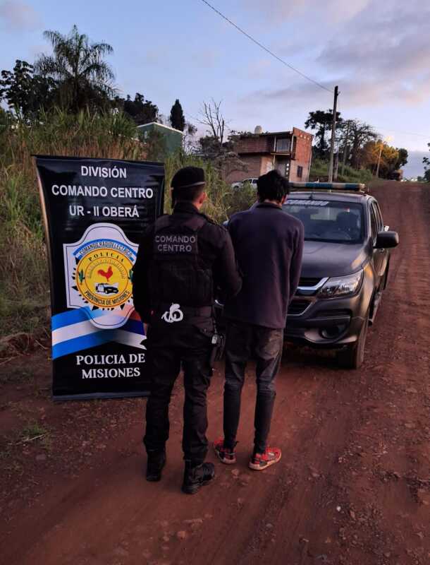 Otro procedimiento tuvo lugar en Puerto Panambí, donde una patrulla recorría la Ruta Costera N.º 2.