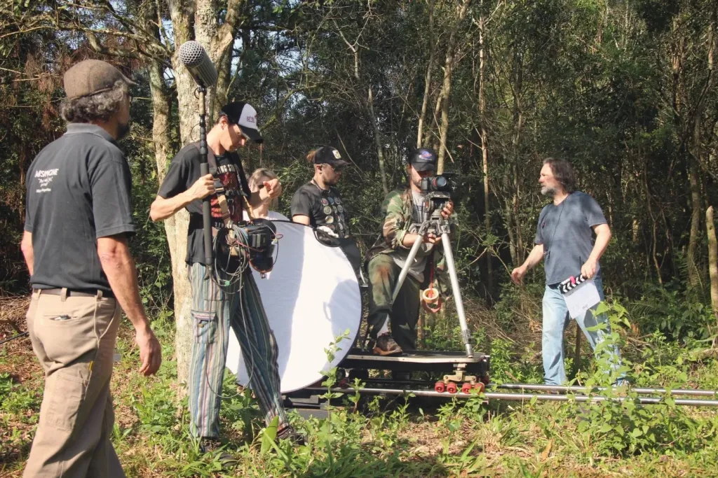 Netflix finaliza en Iguazú el rodaje de “El último gigante”, una producción con sello misionero 7 La nueva película de Marcos Carnevale para Netflix concluyó su rodaje en Puerto Iguazú.