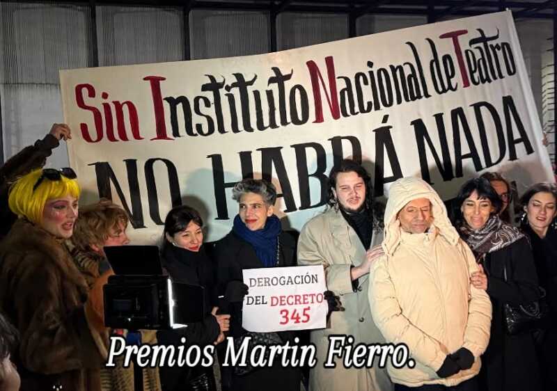Durante la entrega de los Martin Fierro, hubo un pedido para derogar el DNU 345 del presidente Javier Milei que pidió Iván Moschner en el escenario al recibir su premio