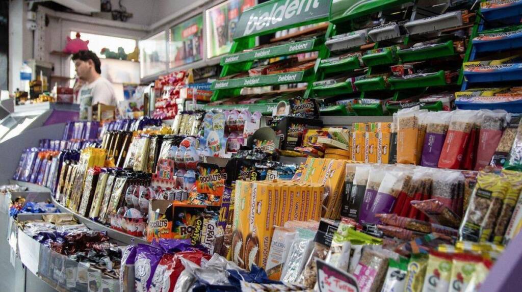 La situación no es nueva. Según UKRA, el sector acumula 94.000 cierres de kioscos en los últimos diez años.