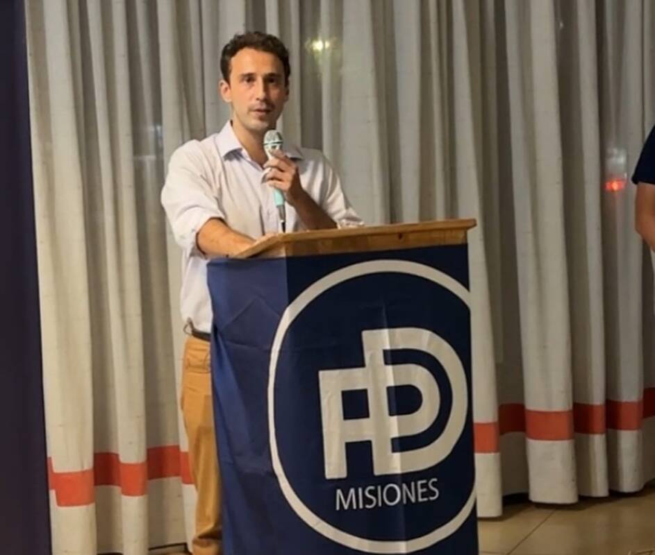 Juan Diego Mas, candidato del Partido Demócrata: “La política tiene que ser servicio, no un negocio” 3 En ese sentido, plantea una visión del Estado eficiente: “Debe encargarse de lo básico: salud, seguridad, educación, obra pública y justicia".