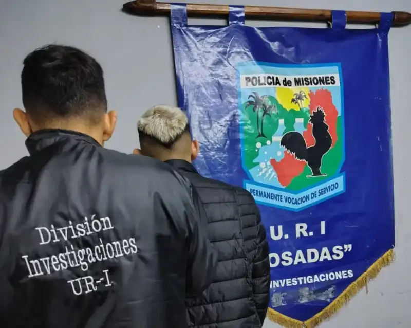 Dos nuevos detenidos de la banda de motochorros que robaban a mujeres en Posadas 2 md 1 8 - 1