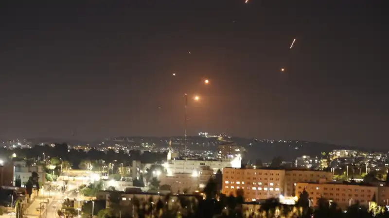 Cúpula de Hierro: la defensa antimisiles israelí, no infalible a los ataques iraníes 5 nuevos misiles a Israel - 4