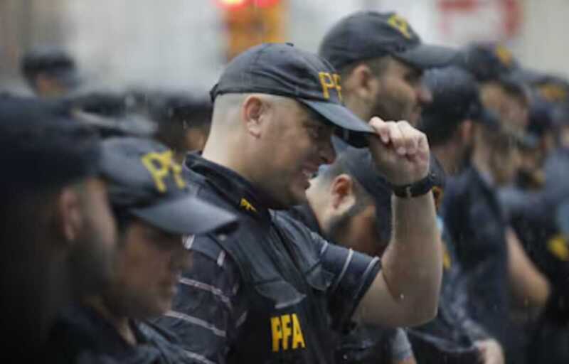 “La policía investigándose a sí misma no transparenta nada” sostuvo Victoria Darraidou policia 1 1 - 2