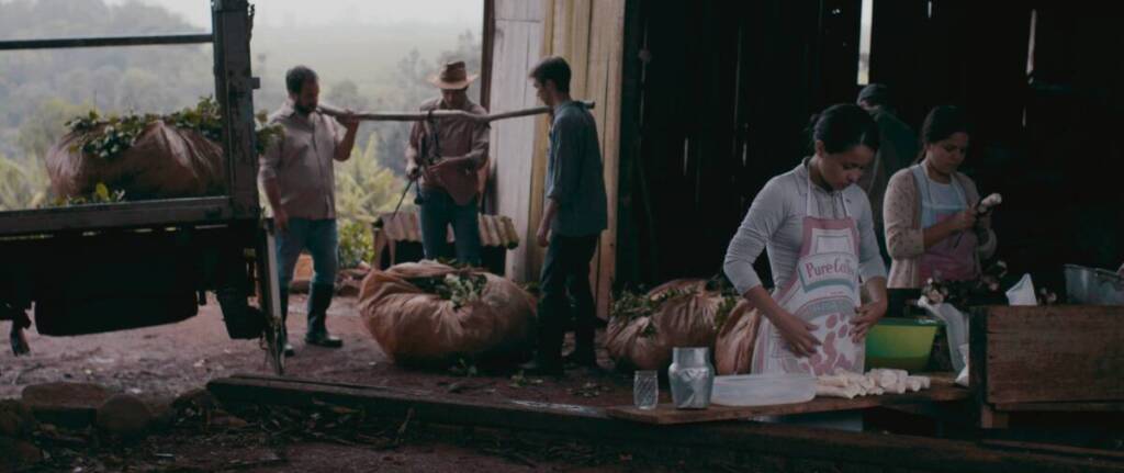 “Por tu bien”: El thriller misionero de Axel Monsú que sacude con su estreno nacional 5 Axel Monsú, cineasta con más de 50 obras en cine, TV y teatro, afirma que la historia nace de una conversación real.