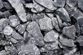 La industria operó al 58,3% de su capacidad instalada en abril: leve repunte pero señales mixtas por sectores 3 Los productos minerales no metálicos, que pasaron de 42,7% a 56,2% gracias al incremento en la producción de cemento y el crecimiento del 25,9% en la actividad de la construcción