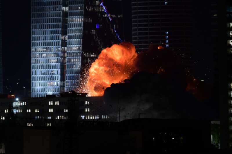 Putin y Trump hablaron sobre la crisis Irán-Israel, el conflicto en Ucrania y la agenda nuclear 4 Un misil iraní alcanzó territorio israelí. Puntin y Trump analizaron la escalada de guerra.