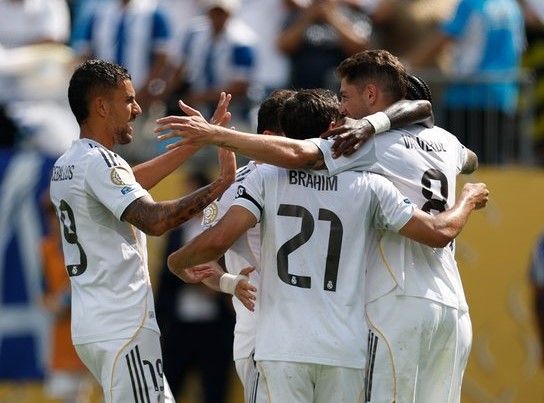 Con este resultado, el Real Madrid suma 4 puntos en el Mundial de Clubes, tras el empate inicial ante Al-Hilal (1-1), y se enfrentará a Red Bull Salzburgo el jueves 27 de junio a las 22:00 (hora argentina)