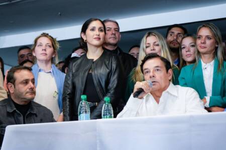 Carlos Rovira: “Hoy se consagró la Renovación NEO y ", con jóvenes de todos los pensamientos” renovacion 2 - 3