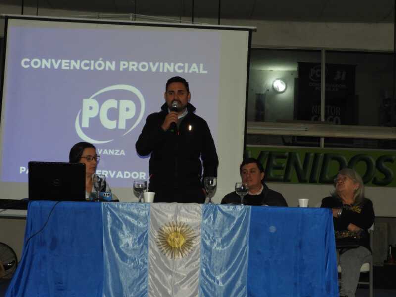 Vamos Corrientes sigue sumando partidos y se consolida como la alianza política más grande de la provincia 2 En paralelo, el pasado sábado 21, el Partido Conservador Popular (PCP) celebró su Convención Provincial en su sede de la calle Pío XII al 2146, donde fijó su programa y puntos de partida rumbo a las elecciones, ratificando su apoyo al gobernador Valdés y a la alianza Vamos Corrientes.