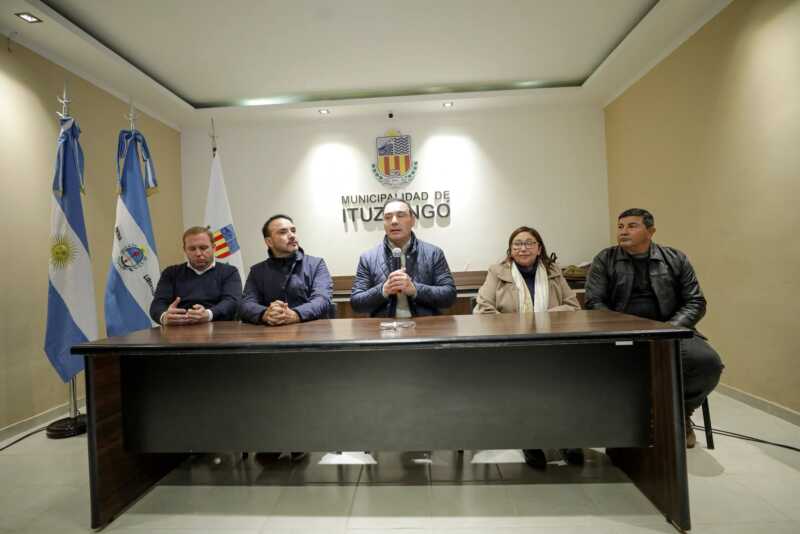 Corrientes firmó un convenio histórico con tres municipios para distribuir las regalías de Yacyretá 1 La deuda histórica con las comunidades ribereñas comienza a saldarse, mientras se consolida un reclamo federal ante la Nación por los recursos energéticos generados en suelo correntino.