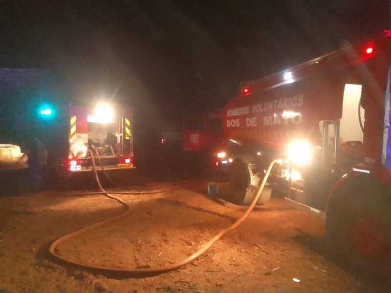Se incendió un camión con productos de limpieza en Dos de Mayo 3 incendio camion Dos de Mayo