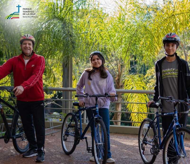 Misiones lanzó un nuevo circuito de ciclismo de montaña entre el Parque de la Cruz y Cerro Corá 2 El Ministerio de Turismo lanzó un circuito de ciclismo de montaña entre Santa Ana y Cerro Corá. Son 30 km con guías, alquiler de bicicletas y paisajes históricos.