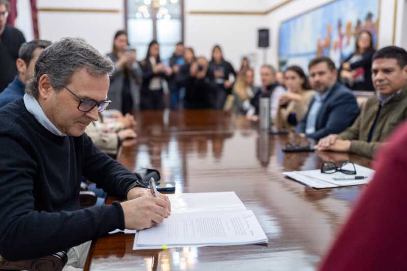 Passalacqua lanzó junto al Banco Macro el programa “Cuentas Sanas” para educación financiera en Misiones Passalacqua macro
