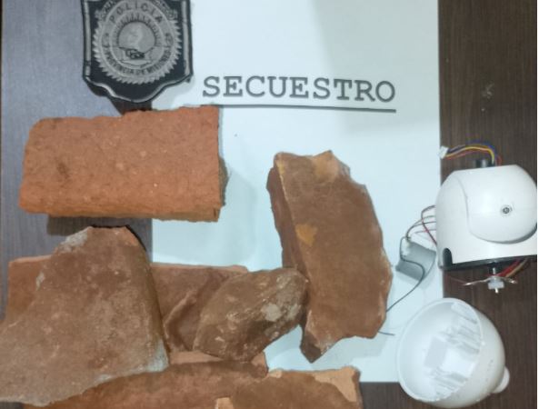 Reunión familiar terminó con una violenta pelea en la calle y detenidos en Oberá 3 Captura 10 - 2