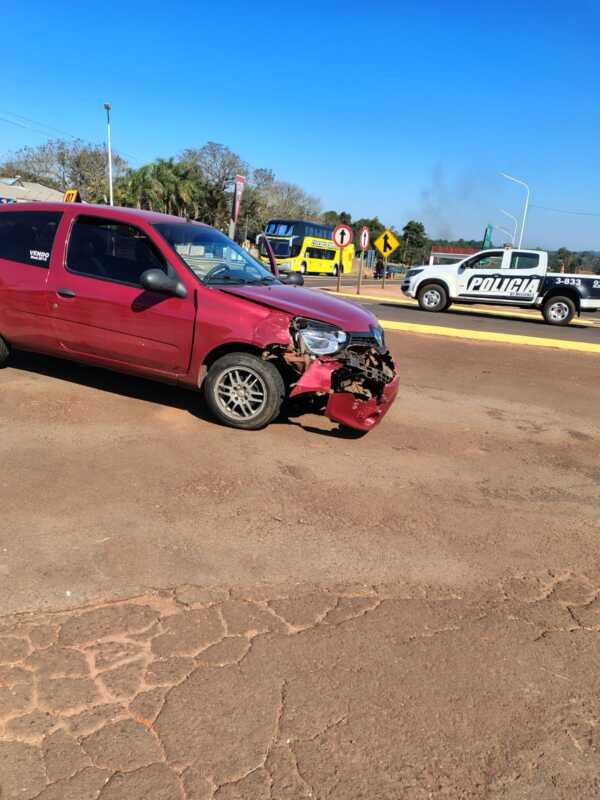 Fuerte choque en la ruta 12 a la altura de San Ignacio: sin víctimas fatales ni heridos graves 3 Choque
