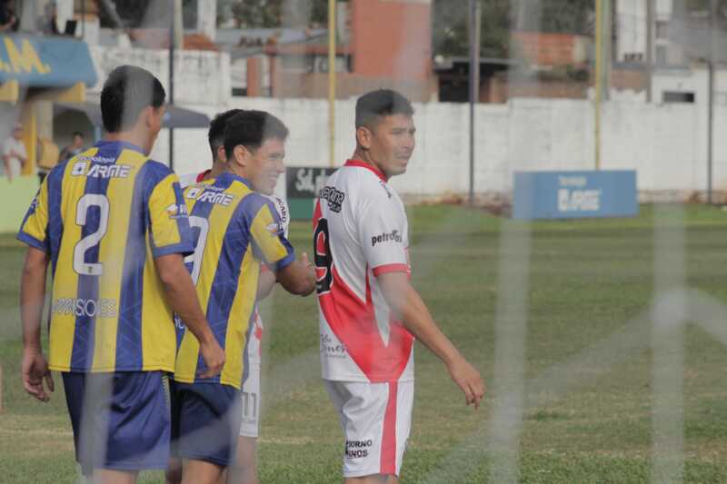 Guaraní ganó el clásico posadeño y cerró la etapa regular con puntaje perfecto 2 Guaraní