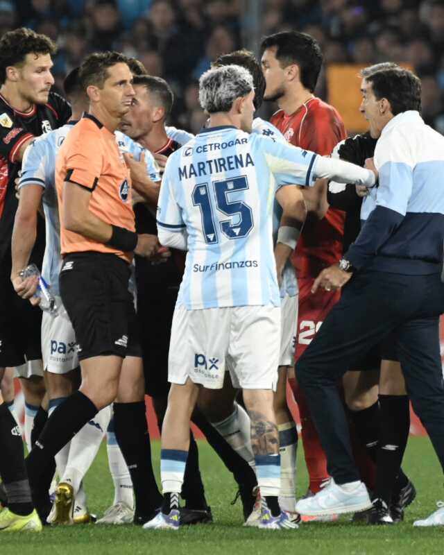 Barracas sorprendió a Racing en un final lleno de polémicas 3 En un partido que se definió en un cierre cargado de polémica barracas venció a racing