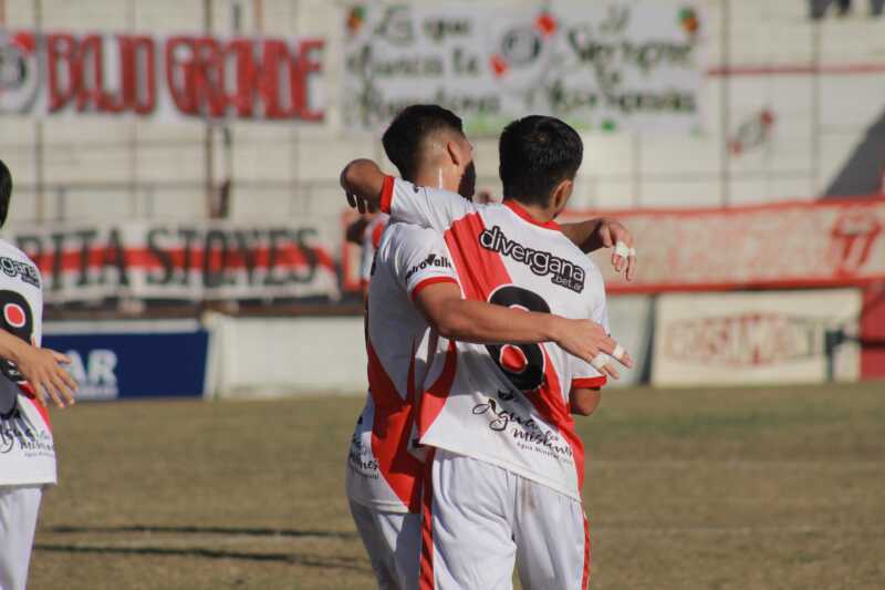 Guaraní venció 2-1 a Rosamonte en el Torneo Provincial 4 Imagen de WhatsApp 2025 07 06 a las 17.42.15 4e82220e - 3
