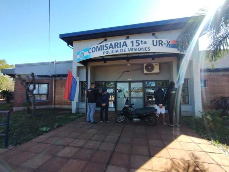 Cayó presunta red delictiva: secuestraron vehículos robados en Misiones 2 Golpe al robo de vehículos en Misiones con varios detenidos