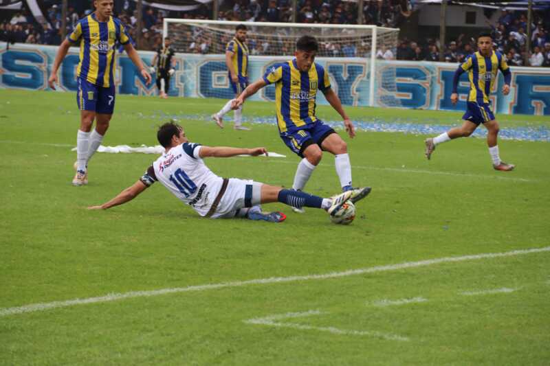 Mitre no pudo ante Juventud Antoniana y se quedó en la puerta de la clasificación Mitre