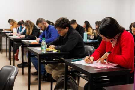 Fraude en exámenes de residencias médicas: el Gobierno denunció a los responsables Residencias examen 11 - 2