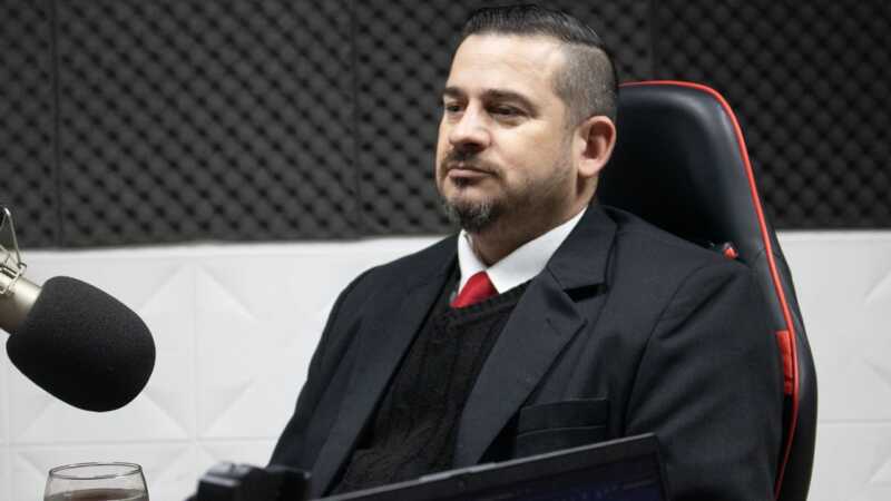  Walter Ríos, presidente del partido Por la Vida y Los Valores, denunció que el entorno de Ramón Amarilla intentó pedir $25 millones a empresarios