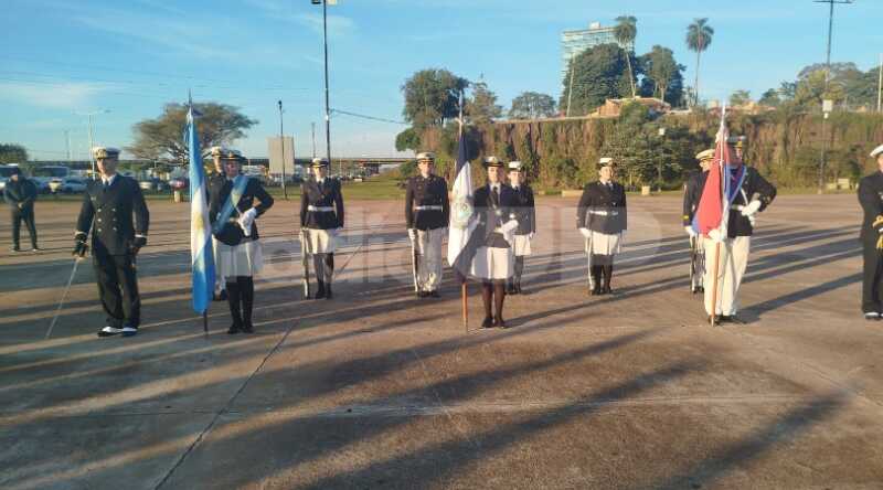 Alumnos del liceo Storni recibieron sus uniformes: “Es algo de una vez en la vida” 21 WhatsApp Image 2025 07 04 at 10.40.59 2 - 20