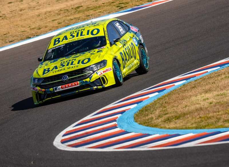 Okulovich clasificó 24° en la Clase 3 del TN en Paraná. El piloto misionero largará 8° en la tercera serie y buscará avanzar para la final.