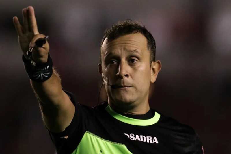 Cambios históricos en el arbitraje argentino: VAR con audio y sin alcanzapelotas 6 WhatsApp Image 2025 07 11 at 08.03.27 1 - 5