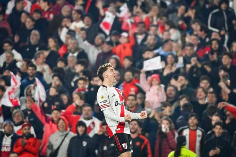River blindó a Facundo Colidio con una cláusula de 100 millones de dólares 5 WhatsApp Image 2025 07 14 at 07.53.07 1 - 4