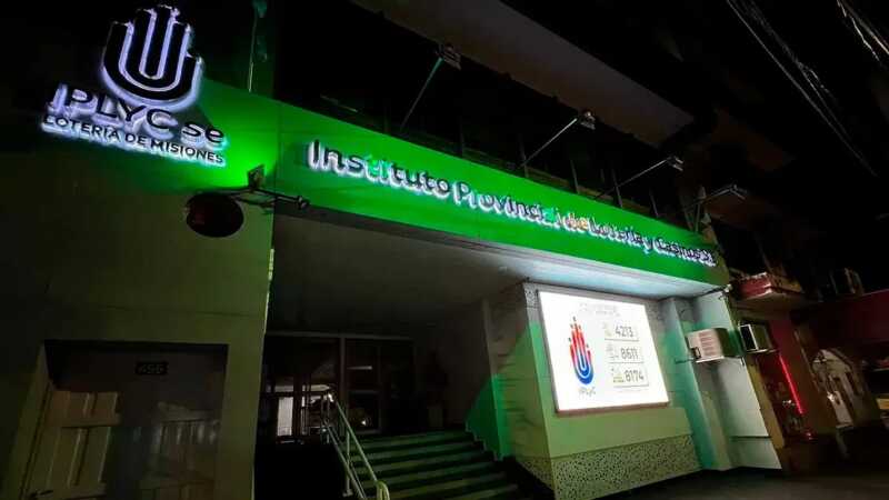 IPLyC