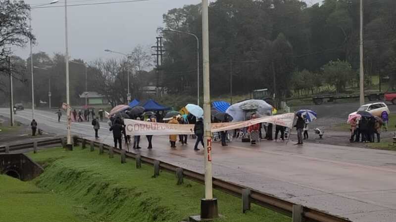 Montecarlo: docentes levantaron el corte sobre la ruta 12 3 WhatsApp Image 2025 07 28 at 10.20.13 - 2