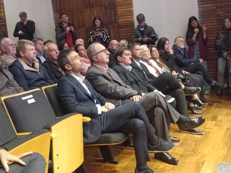 El Gobierno de Misiones lanzó el Fogami para facilitar el acceso al crédito a las empresas locales 2 WhatsApp Image 2025 07 30 at 10.41.55 - 1