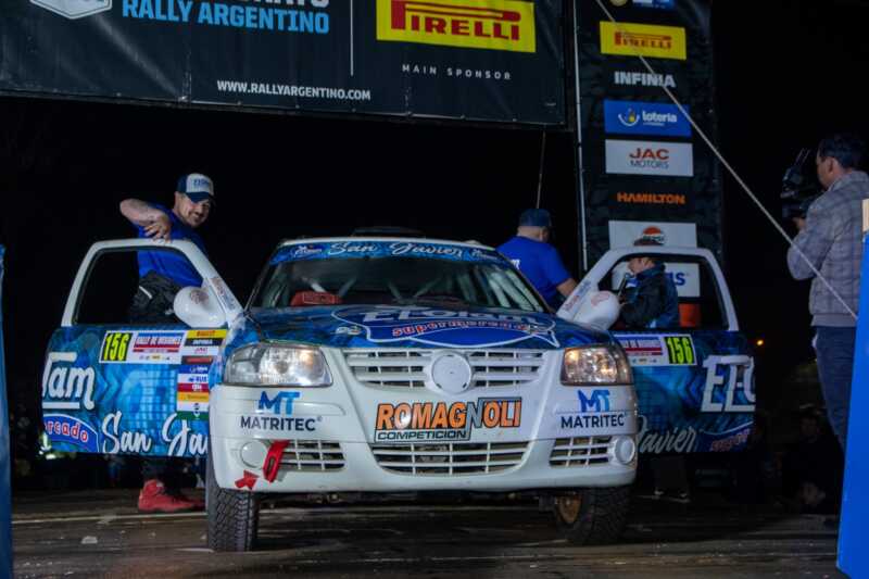 La rampa de largada del Rally Argentino dejó emociones al por mayor en Alem 2 El espectáculo continuó con la participación de los binomios de la Copa Misiones