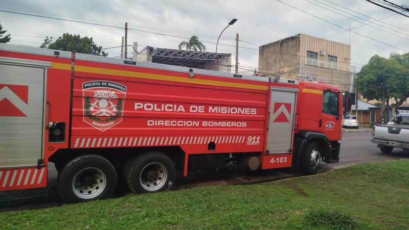 Bomberos evitó que un incendio se propague en una casa de Oberá 3 aniversario bomberos 2 - 2