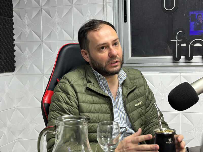 Elecciones en Misiones: el operativo electoral ya está en marcha con nuevo sistema de votación 1 Ariel Marinoni, secretario electoral, explicó en Radio Up los detalles del nuevo sistema de votación con boleta única de papel.