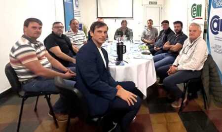 Empresarios del centro y norte de Misiones reclaman devolución de los saldos a favor de IIBB empresarios de Misiones con Diego Hartfield