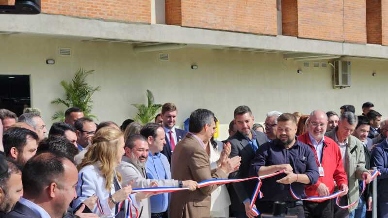 Encarnación inaugura el hospital más grande y moderno del interior de Paraguay 2 hospital encarnacion - 1