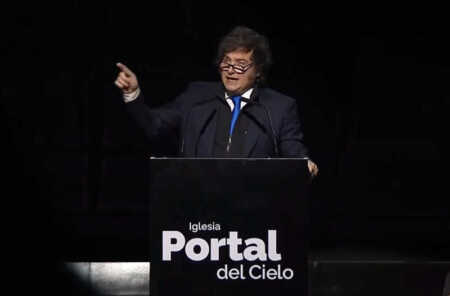 En Chaco, Milei apuntó contra la justicia social: “Es envidia con retórica” “El primer año de vigencia de la Ley Bases exhibe una deriva institucional regresiva, marcada por la delegación legislativa, el debilitamiento del Estado, la entrega de activos estratégicos y el incumplimiento de las promesas de inversión y empleo”, concluye el CEPA.