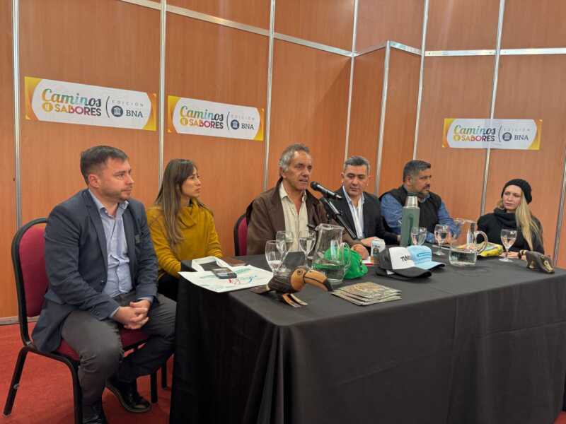 Misiones presentó su temporada turística de invierno en Caminos y Sabores 3 “Misiones no es sólo Cataratas. Es un destino de naturaleza durante todo el año. Trabajamos para que no sea elegida por conveniencia sino por preferencia, gracias a su seguridad, salud, rutas y hospitalidad”, indicó Scioli